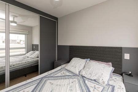 Apartamento à venda com 113m², 3 quartos e 2 vagas Apartamento à venda com 113m², 3 quartos e 2 vagasSuíte