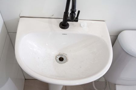 Casa para alugar com 60m², 2 quartos e sem vagaBanheiro