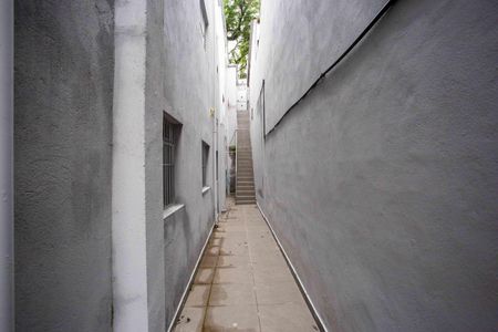 Casa para alugar com 60m², 2 quartos e sem vagaÁrea comum