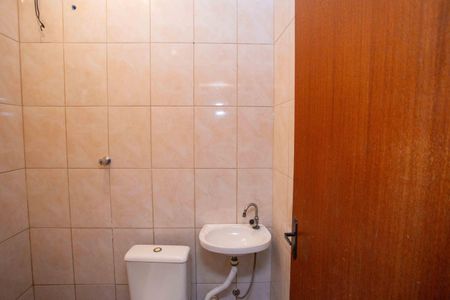 Casa para alugar com 60m², 2 quartos e sem vagaBanheiro