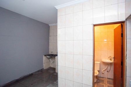 Casa para alugar com 60m², 2 quartos e sem vagaÁrea de Serviço
