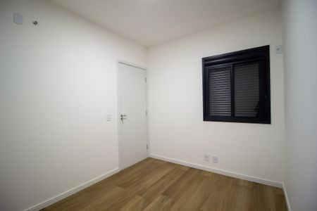 Apartamento para alugar com 69m², 2 quartos e 2 vagas Apartamento para alugar com 69m², 2 quartos e 2 vagasQuarto