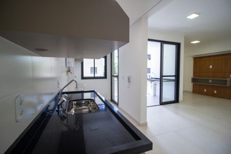 Apartamento para alugar com 69m², 2 quartos e 2 vagas Apartamento para alugar com 69m², 2 quartos e 2 vagasCozinha