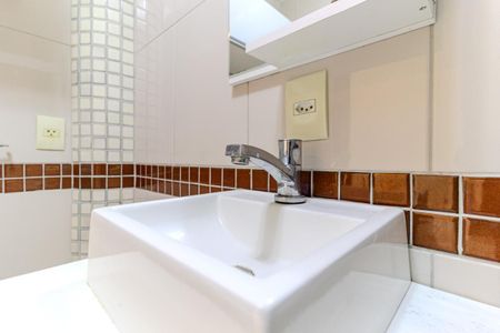 Apartamento para alugar com 46m², 1 quarto e sem vaga Apartamento para alugar com 46m², 1 quarto e sem vagaBanheiro