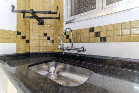 Apartamento para alugar com 46m², 1 quarto e sem vaga Apartamento para alugar com 46m², 1 quarto e sem vagaCozinha