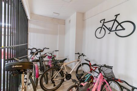 Apartamento para alugar com 33m², 2 quartos e sem vaga Apartamento para alugar com 33m², 2 quartos e sem vagaBicicletário