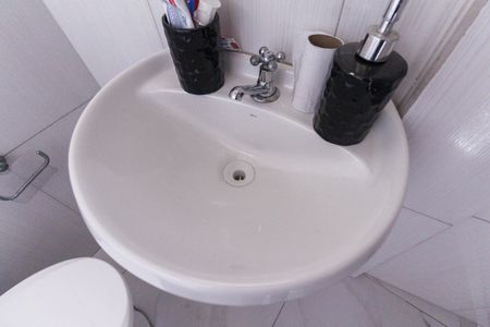 Banheiro de casa para alugar com 1 quarto, 60m² em Cidade Antônio Estêvão de Carvalho, São Paulo