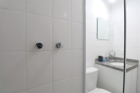 Apartamento à venda com 58m², 2 quartos e 1 vagaBanheiro Social