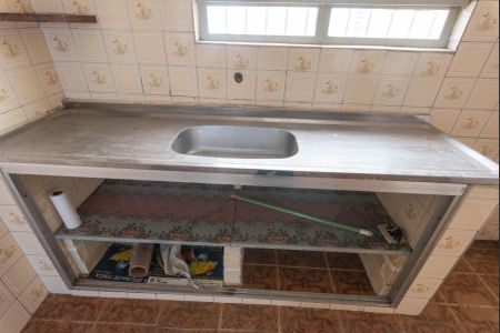 Casa à venda com 148m², 2 quartos e 4 vagas Casa à venda com 148m², 2 quartos e 4 vagasCozinha