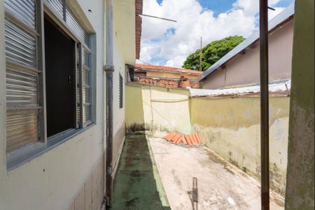 Casa à venda com 148m², 2 quartos e 4 vagas Casa à venda com 148m², 2 quartos e 4 vagasCasa 2- Quintal