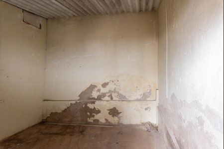 Casa à venda com 148m², 2 quartos e 4 vagas Casa à venda com 148m², 2 quartos e 4 vagasQuarto de Serviço