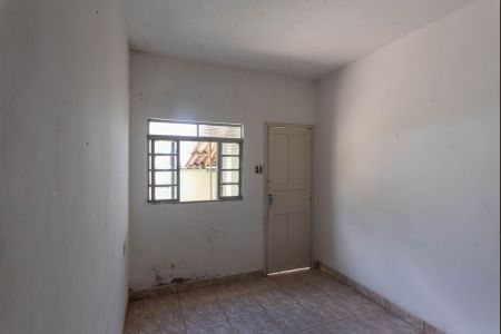 Casa à venda com 148m², 2 quartos e 4 vagas Casa à venda com 148m², 2 quartos e 4 vagasCasa 2-Sala
