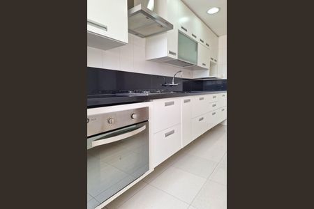 Apartamento à venda com 130m², 3 quartos e 1 vagaCozinha