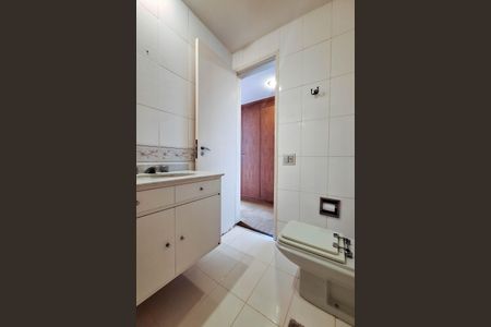 Apartamento à venda com 130m², 3 quartos e 1 vagaBanheiro Social