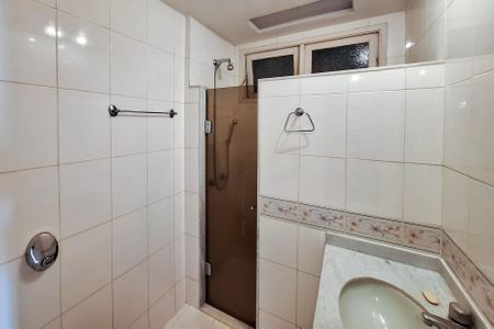 Apartamento à venda com 130m², 3 quartos e 1 vagaBanheiro Social