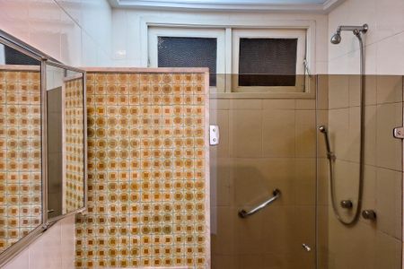 Apartamento à venda com 130m², 3 quartos e 1 vagaBanheiro da Suíte 1