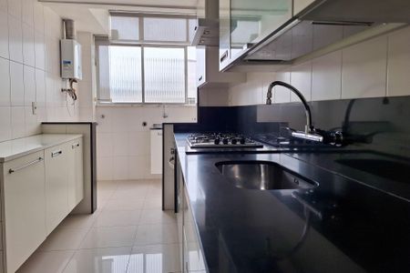 Apartamento à venda com 130m², 3 quartos e 1 vagaCozinha