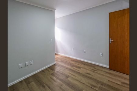 Casa à venda com 85m², 2 quartos e 3 vagas