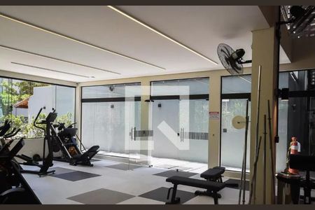 Apartamento à venda com 120m², 4 quartos e 2 vagasAcademia