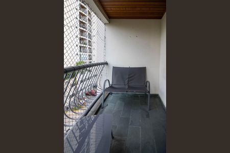 Varanda de apartamento à venda com 3 quartos, 120m² em Chácara Agrindus, Taboão da Serra