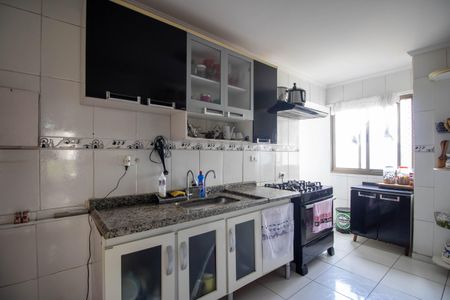 Apartamento à venda com 120m², 4 quartos e 2 vagasCozinha 