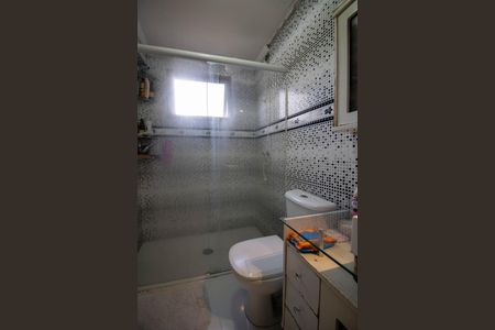 Apartamento à venda com 120m², 4 quartos e 2 vagasBanheiro da suíte