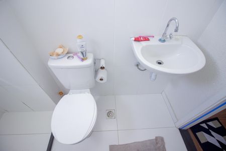 Apartamento para alugar com 50m², 2 quartos e 1 vaga Apartamento para alugar com 50m², 2 quartos e 1 vagaBanheiro Social