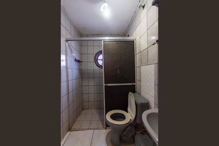 Casa para alugar com 102m², 2 quartos e sem vagaBanheiro