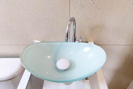 Banheiro de kitnet/studio para alugar com 1 quarto, 30m² em Campo Grande, Rio de Janeiro