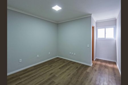 Casa à venda com 2 quartos, 88m² em Vila Jaguara, São Paulo