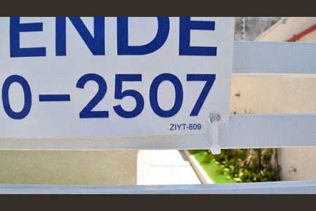 Apartamento para alugar com 46m², 2 quartos e sem vaga Apartamento para alugar com 46m², 2 quartos e sem vagaPlaquinha ZIYT - 809