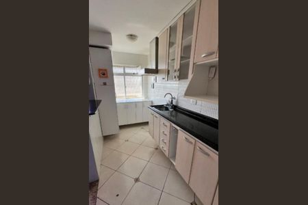 Cozinha  de apartamento para alugar com 1 quarto, 62m² em Bigorrilho, Curitiba