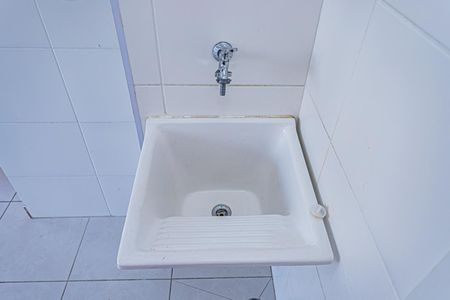 Apartamento para alugar com 32m², 2 quartos e sem vaga Apartamento para alugar com 32m², 2 quartos e sem vagaSala, cozinha e área de serviço