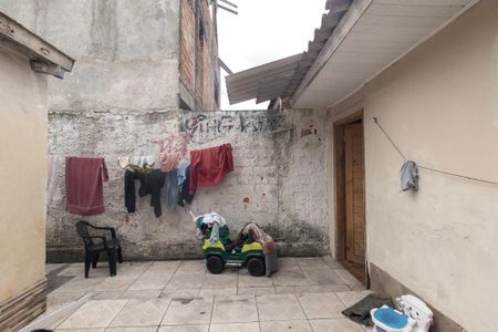 Casa para alugar com 59m², 3 quartos e 1 vagaÁrea de Serviço