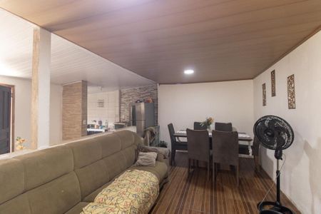 Sala de casa para alugar com 3 quartos, 59m² em Sítio Cercado, Curitiba