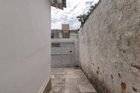 Casa para alugar com 59m², 3 quartos e 1 vagaÁrea externa