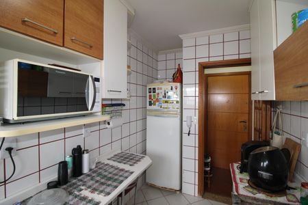 Apartamento à venda com 53m², 2 quartos e 1 vagaCozinha