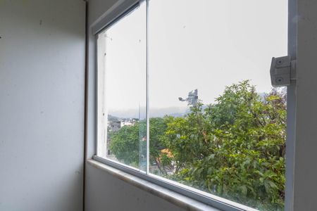 Vista de kitnet/studio para alugar com 1 quarto, 32m² em Campo Grande, Rio de Janeiro
