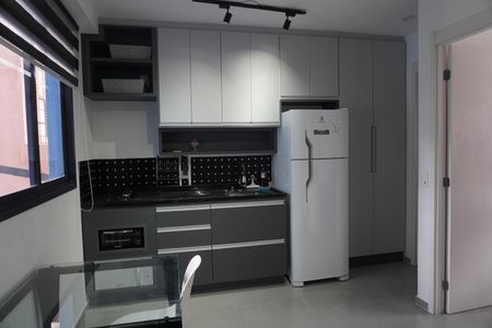 Cozinha de kitnet/studio à venda com 1 quarto, 24m² em Vila Buarque, São Paulo