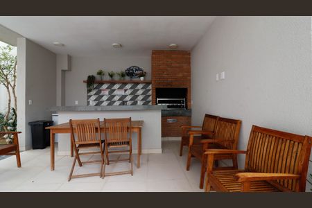 Apartamento para alugar com 34m², 2 quartos e sem vagaÁrea comum - Churrasqueira