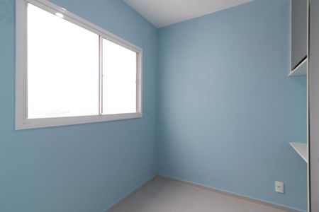 Quarto 2 de apartamento para alugar com 2 quartos, 34m² em Vila Pierina, São Paulo