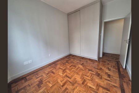Apartamento à venda com 103m², 3 quartos e 1 vagaQuarto 2