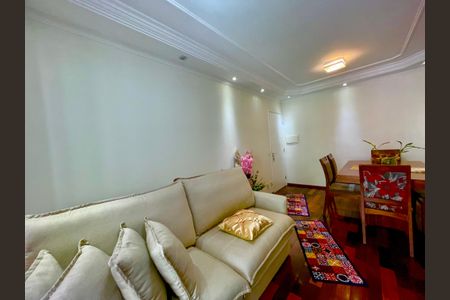 Sala de apartamento à venda com 2 quartos, 58m² em Jardim Flor da Montanha, Guarulhos