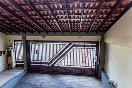 Vista Sala de estar de casa à venda com 3 quartos, 150m² em Parque São Domingos, São Paulo