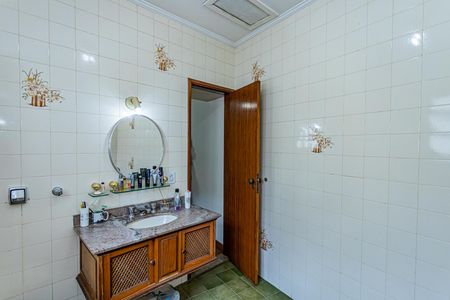 Casa à venda com 150m², 3 quartos e 4 vagasBanheiro suite 3