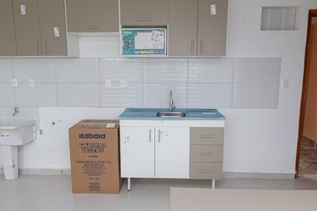 Studio para alugar com 25m², 1 quarto e 1 vaga Studio para alugar com 25m², 1 quarto e 1 vagaCozinha e Área de Serviço