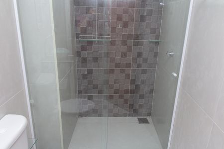 Studio para alugar com 25m², 1 quarto e 1 vaga Studio para alugar com 25m², 1 quarto e 1 vagaBanheiro