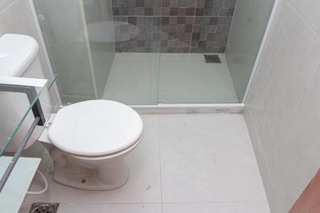 Studio para alugar com 25m², 1 quarto e 1 vaga Studio para alugar com 25m², 1 quarto e 1 vagaBanheiro