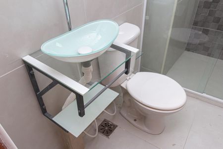 Studio para alugar com 25m², 1 quarto e 1 vaga Studio para alugar com 25m², 1 quarto e 1 vagaBanheiro