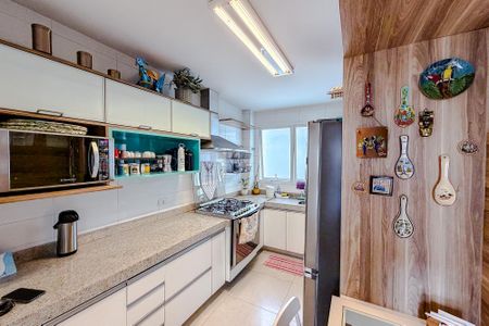 Apartamento à venda com 108m², 3 quartos e 2 vagasCozinha